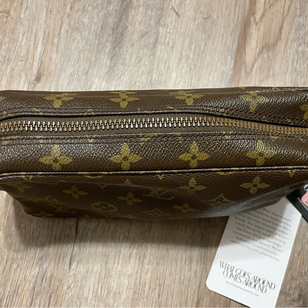 Vintage Louis Vuitton Monogram Truth Toiletry 23 Bag - Picture 4 of 11